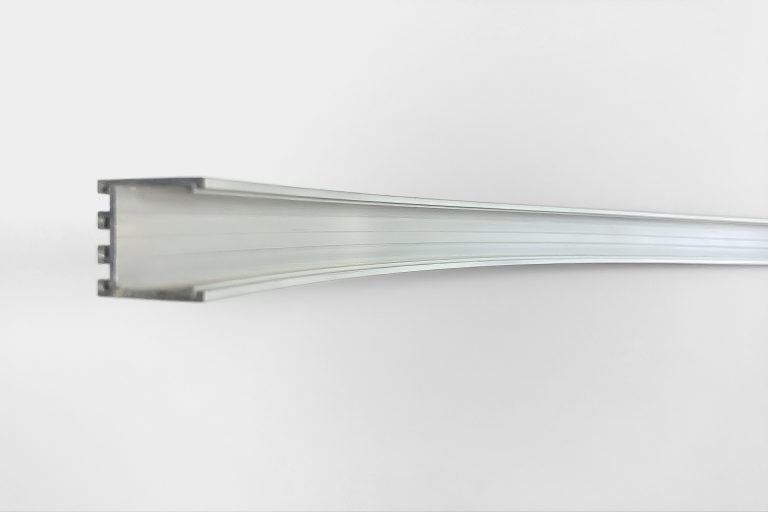 Perfil de canal de aluminio en C curvado para iluminación LED