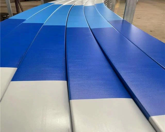 Perfil C de aluminio curvado con película protectora azul