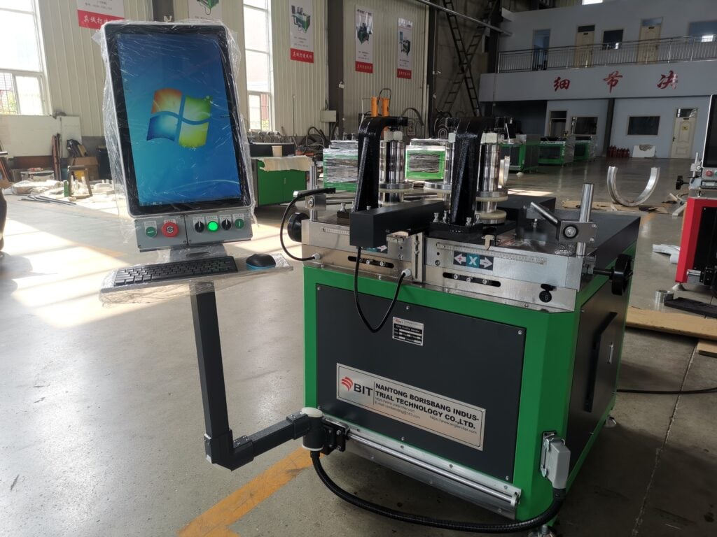 Roladora CNC PBA-500 para curvado de perfiles de aluminio LED
